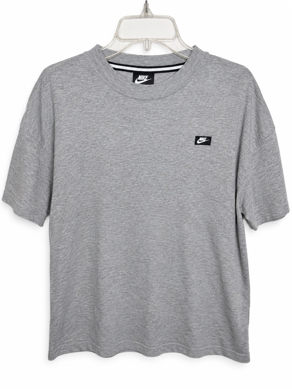 Nike Men’s Medium Gray Heather Short Sleeve T-Shirt Swoosh Logo Casual Athletic